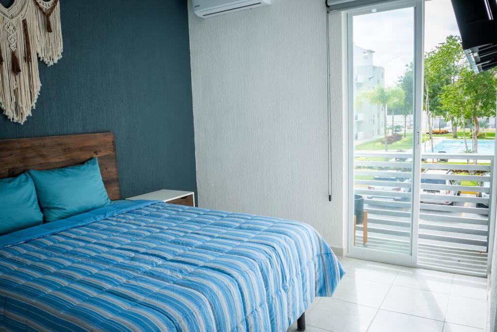 Depto 2 Rec. con vista a la piscina en C. Privada Apartamento Playa del Carmen Exterior foto